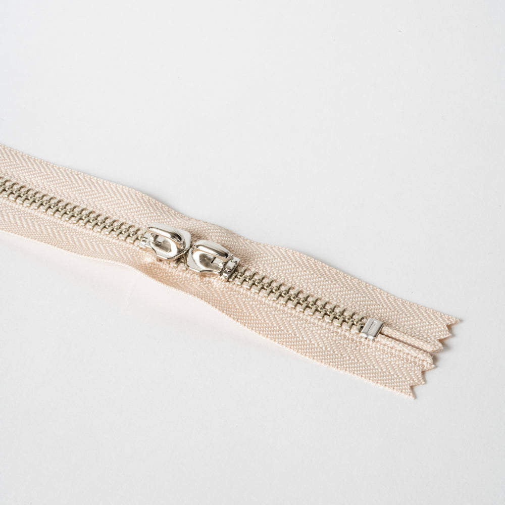 For 1007_Round Zip Top Vertical Bag