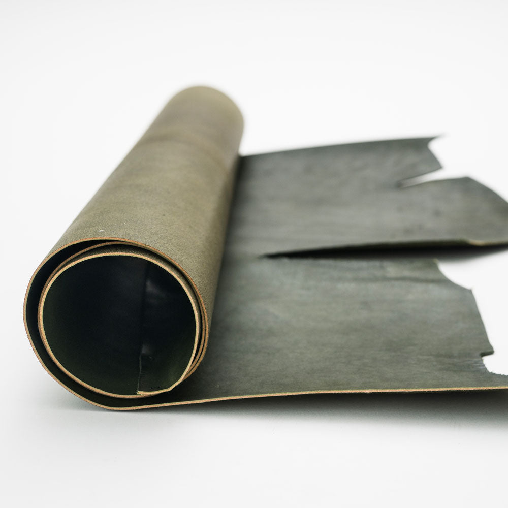 .URUKUST SMOOTH LEATHER 1.6mm / FOREST GREEN